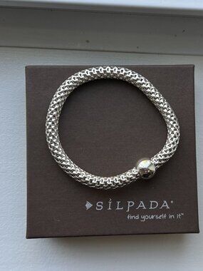 ** BRAND NEW** Silpada Sterling Chic Stretch Bracelet
